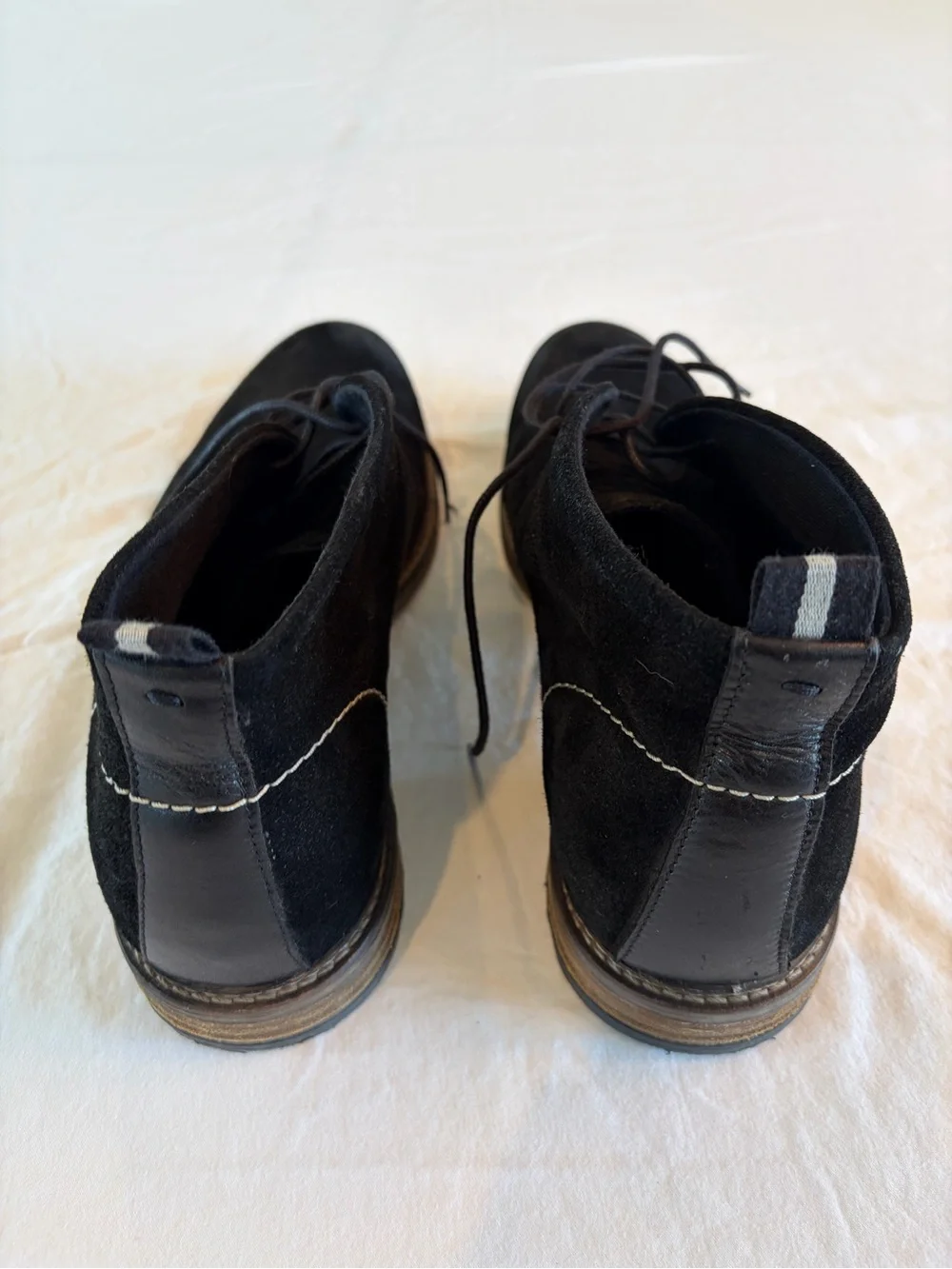 Aldo Black Suede Lace-Up Chukka Boots size 13